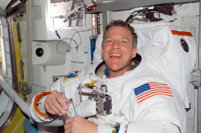 NASA image: Parazynski in the A/L following EVA 1