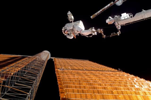 NASA image: Parazynski during Expedition 16/STS-120 EVA 4