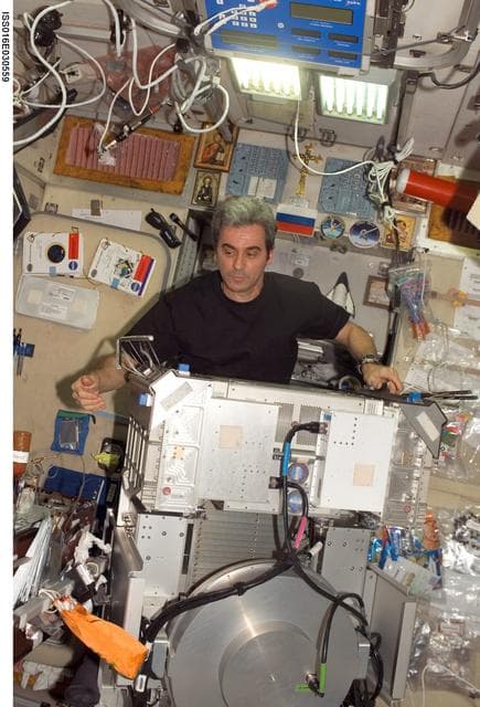 NASA image: Eyharts performs TVIS maintenance