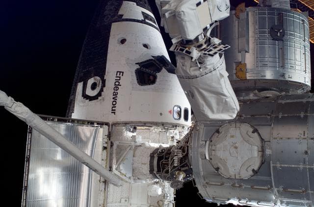 NASA image: Endeavour during Expedition 16/STS-123 EVA 3