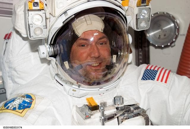 NASA image: Foreman prior to Expedition 16/STS-123 EVA 4