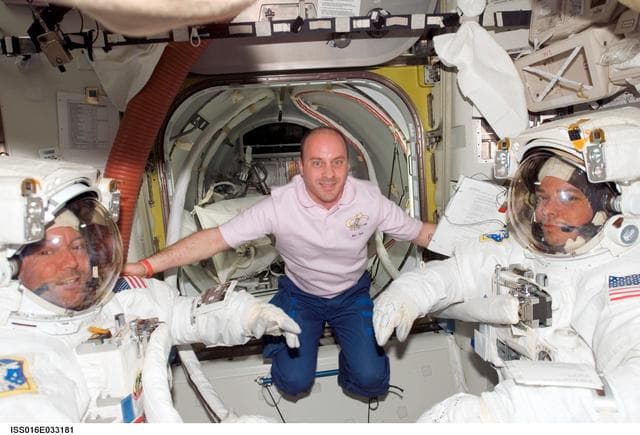 NASA image: Foreman, Reisman and Behnken prior to Expedition 16/STS-123 EVA 4