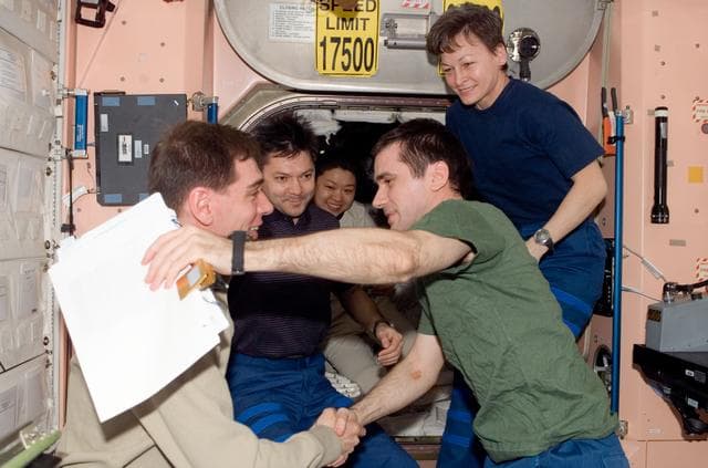 NASA image: Expedition 17 Crew bids farewell to Expedition 16 Crew