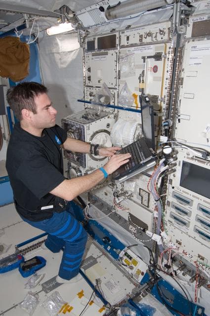 NASA image: Chamitoff works on the SAIBO Rack in the JEM during Expedition 17