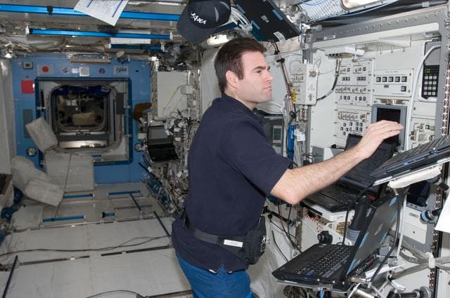 NASA image: Expedition 17 Japanese Experiment Module (JEM) Remote Manipulator System (RMS) function checkout 3 part 1