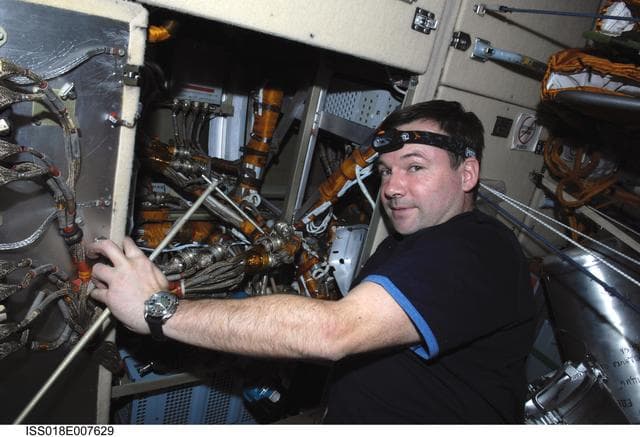 NASA image: ISS Expedition 18 Komparus A3 System Repair and Replace OPS