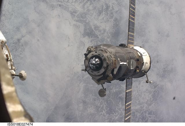 NASA image: ISS Expedition 18 Progress 31P Separation