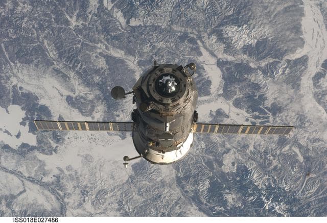 NASA image: ISS Expedition 18 Progress 31P Separation
