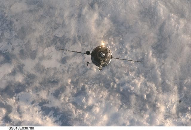 NASA image: Progress 32P Approach
