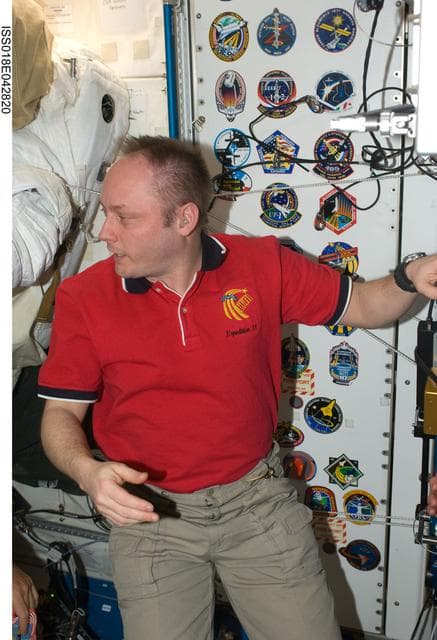 Fincke in Joint Airlock Quest