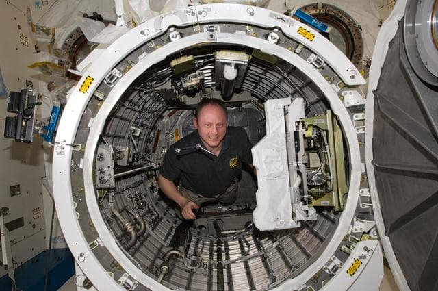 NASA image: Japanese Experiment Module (JEM) Airlock (JEMAL) Prep