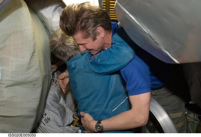 NASA image: Arrival of Expedition 20 crewmembers