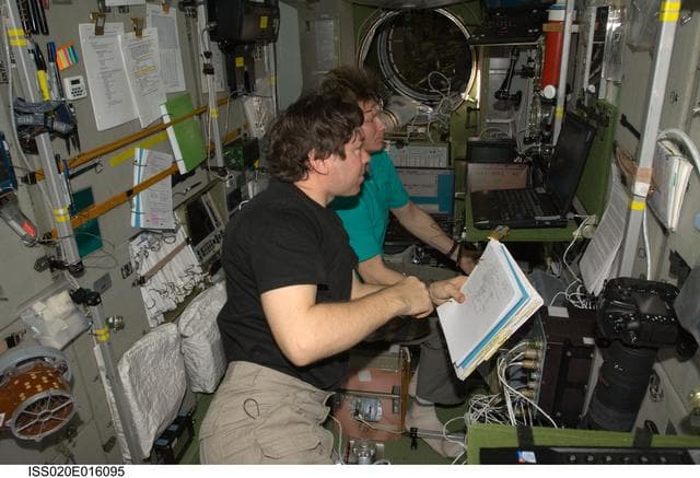 NASA image: Preparations for TMA-14 docking