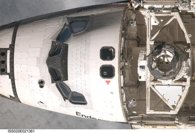 NASA image: STS-127 RPM (R-Bar Pitch Maneuver) 800mm