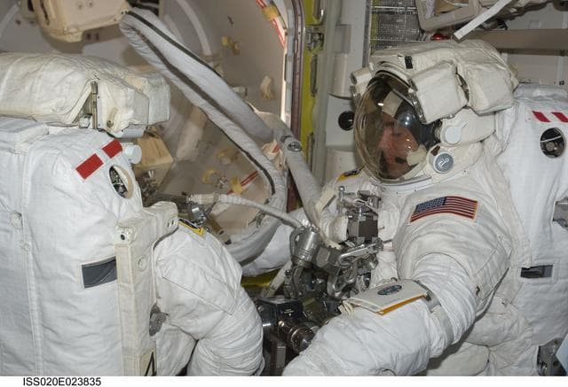 NASA image: iss020e023835