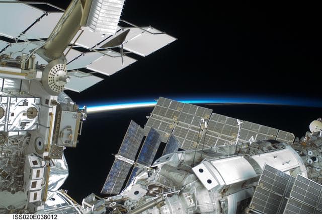 NASA image: STS-128 EVA 2