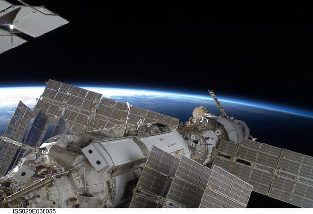 NASA image: STS-128 EVA 2