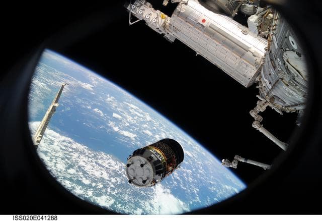 NASA image: HTV approach