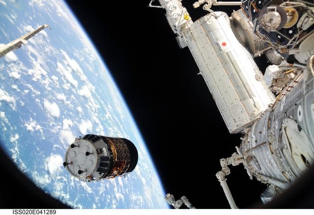 NASA image: HTV approach