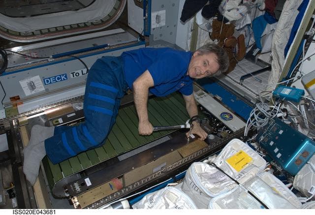 NASA image: T2 (COLBERT) treadmill Installation
