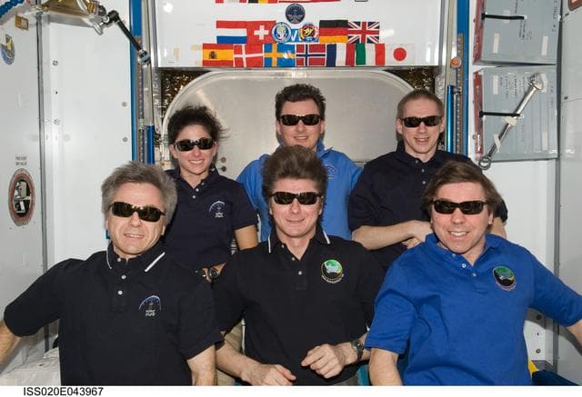 NASA image: Expedition 20 crew portrait in Node 2
