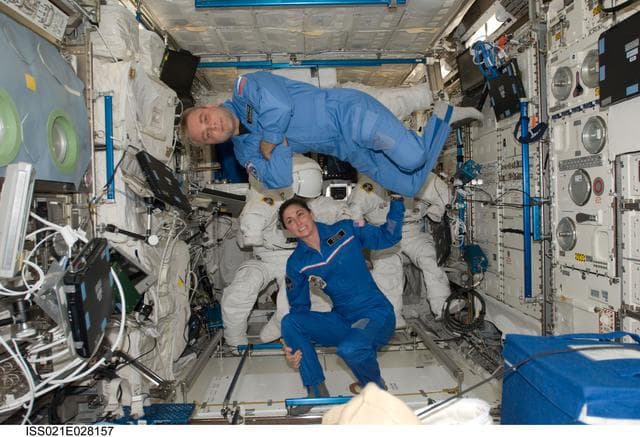 NASA image: Expedition 21 Crew Photo