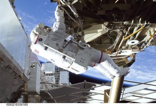 NASA image: View of STS-129 MS3 Foreman during EVA1