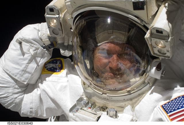 NASA image: View of STS-129 MS3 Foreman during EVA2