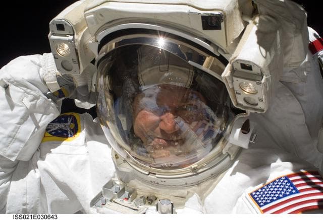NASA image: View of STS-129 MS3 Foreman during EVA2