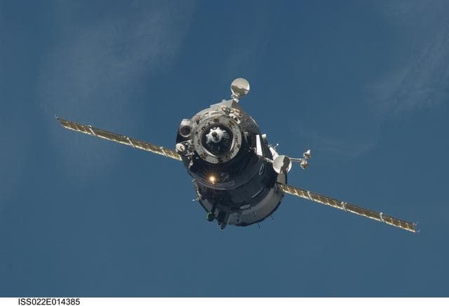 NASA image: Soyuz TMA-17 Spacecraft approaching the ISS during Expedition 22