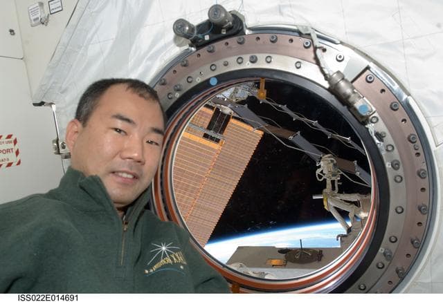 NASA image: Noguchi in the JPM during Expedition 22
