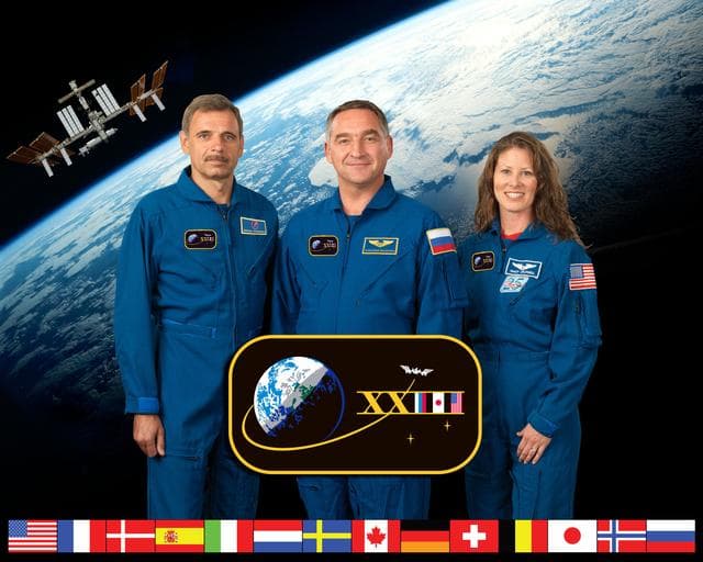 NASA image: iss023-s-002c