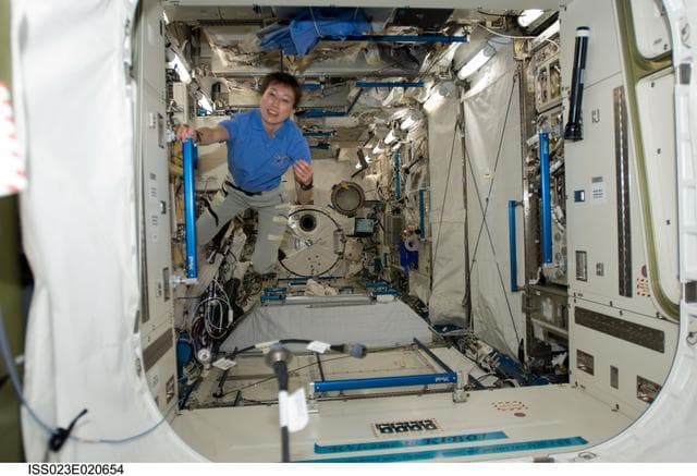 NASA image: Yamazaki in Kibo