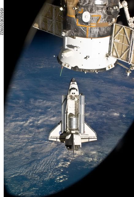 NASA image: Discovery on Approach to the ISS