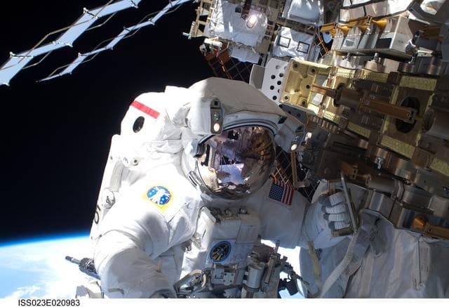 NASA image: Mastracchio during EVA 1