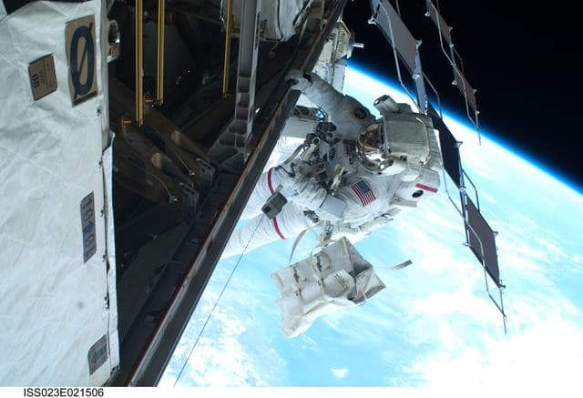 NASA image: Mastracchio during EVA 2