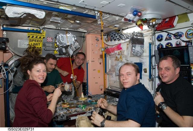 NASA image: Crewmembers Share a Meal in Node 1