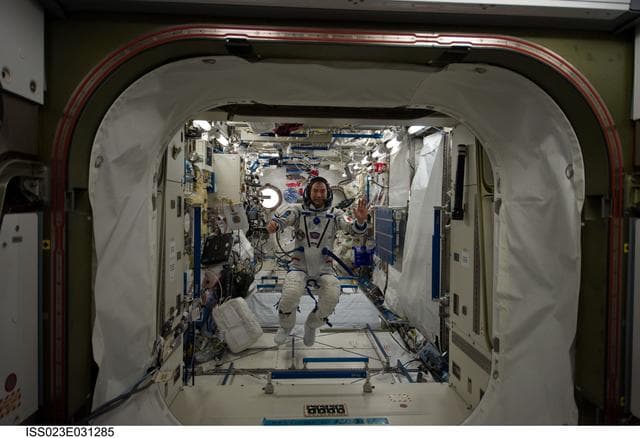 NASA image: Noguchi prepares for Sokol Suit Leak Check