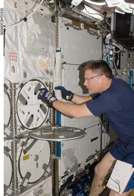 NASA image: MELFI Sample Insertion