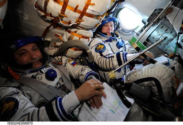 NASA image: Soyuz TMA-19 Relocation OPS