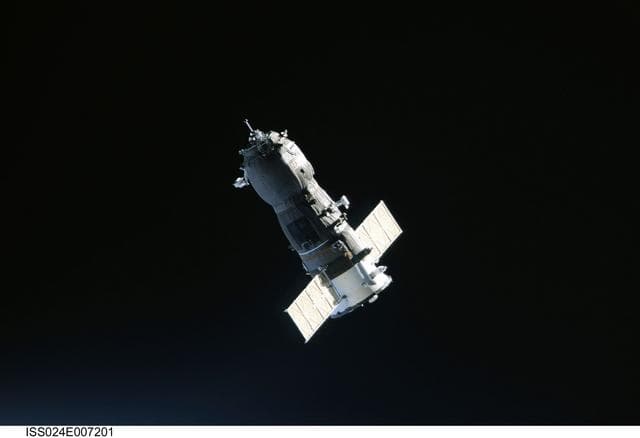 NASA image: Progress 38P Approach