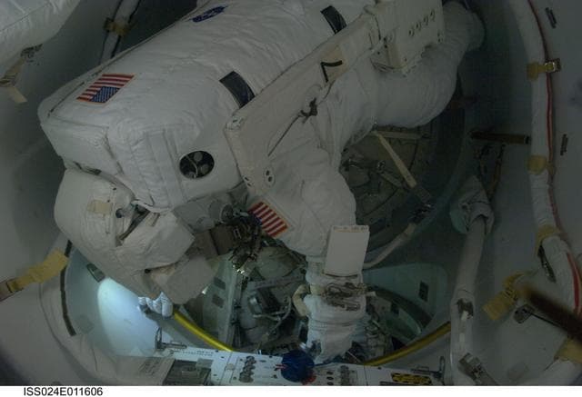 NASA image: US EVA 15 Prep