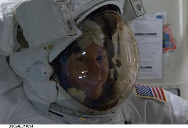 NASA image: US EVA 15 EMU Cleanup
