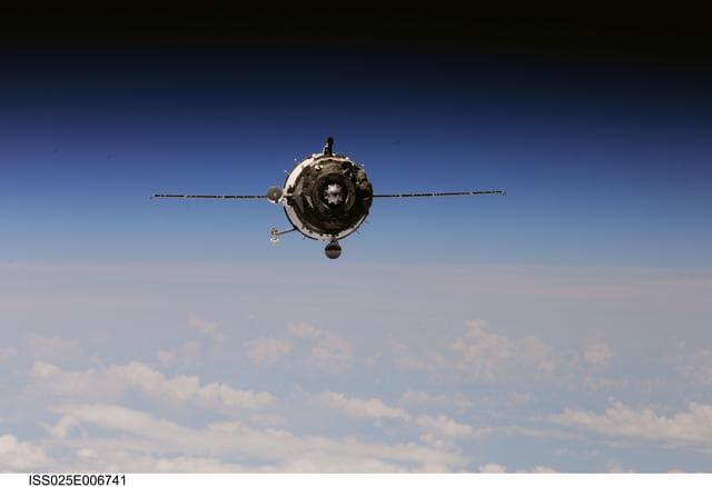 NASA image: Soyuz TMA-01M/24S docking