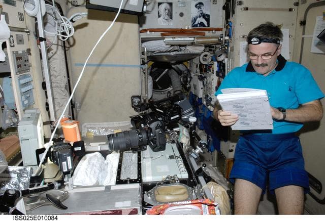 NASA image: Russian BTKh-43 KONSTANTA (#11) payload
