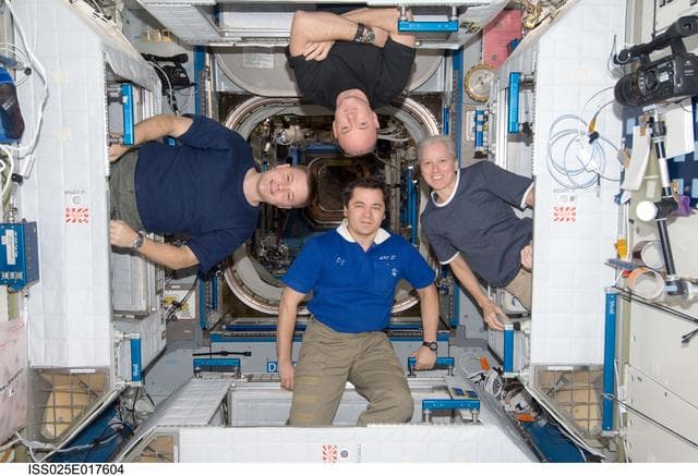 NASA image: Crew quarters