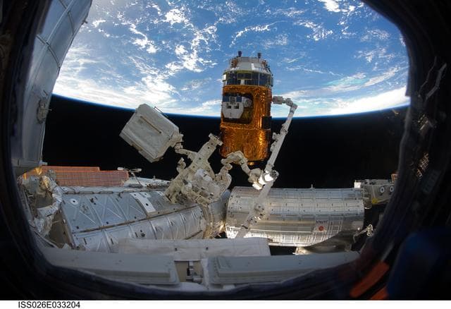 NASA image: Japanese Kounotori HTV-2 Transfer Vehicle Relocation