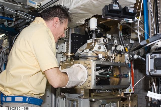 NASA image: Nespoli services the FCF in the US Lab