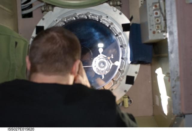 NASA image: Kondratyev Photographs Departing Progress 41P Spacecraft