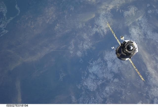 NASA image: Progress 42P on approach to the ISS